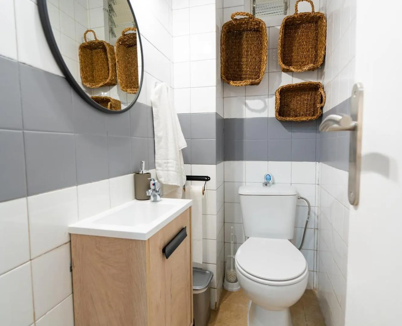 Dean Lopez Luxury Apartment Seville