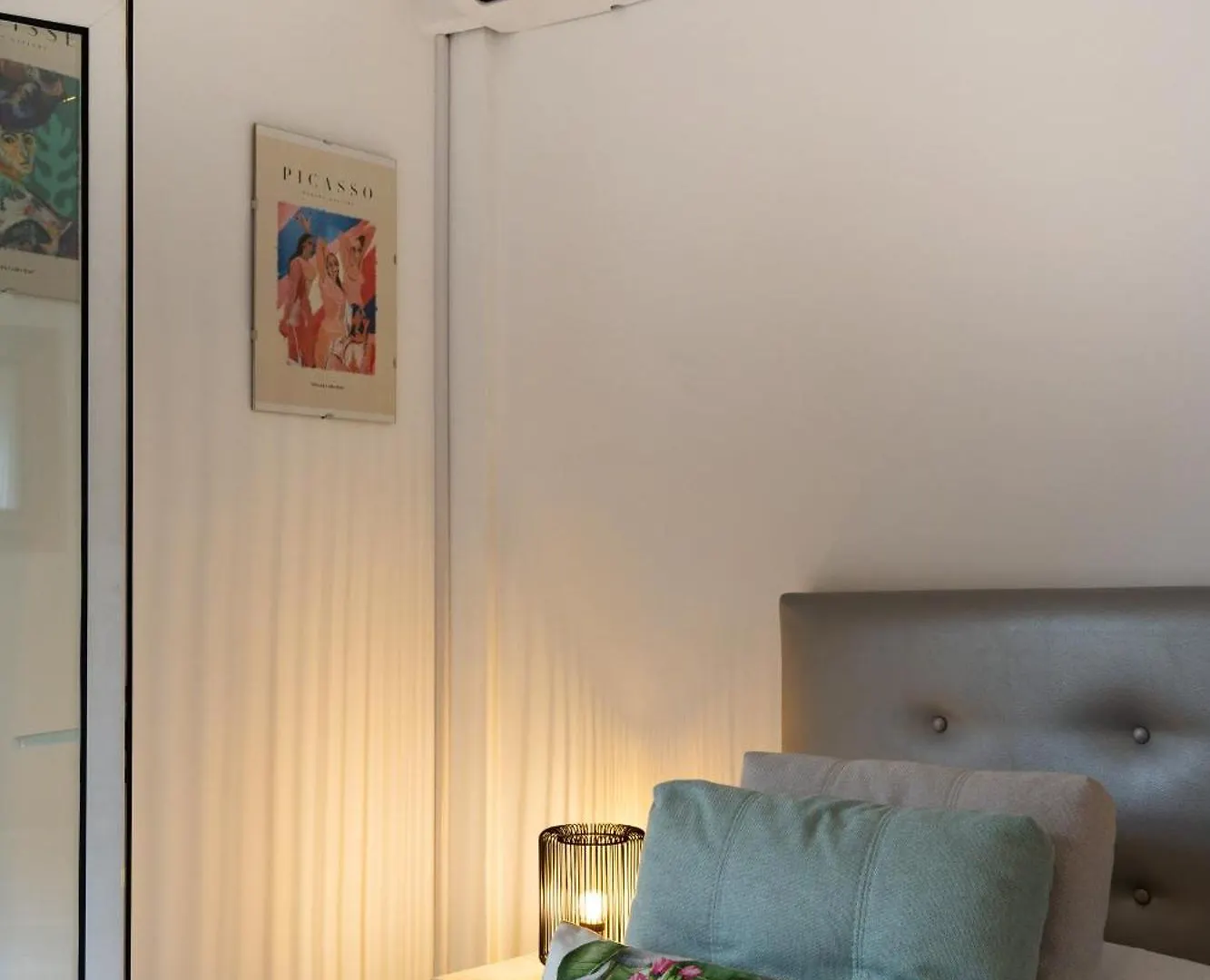 Dean Lopez Luxury Apartment Seville 0*,