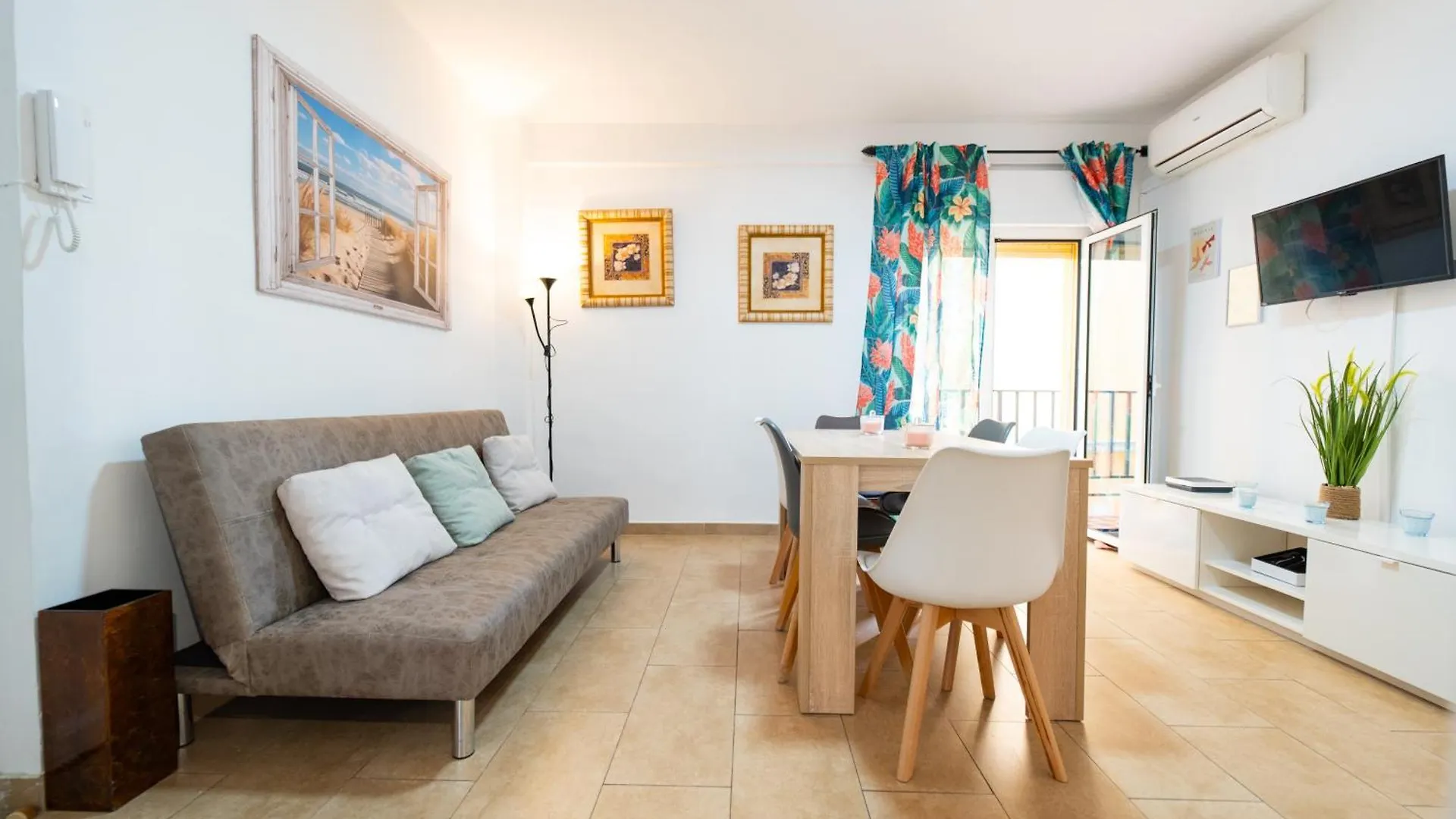 Dean Lopez Luxury Apartment Seville